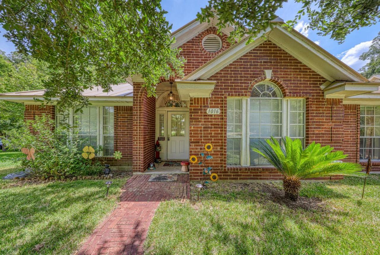 The Trout River House New Braunfels Esterno foto